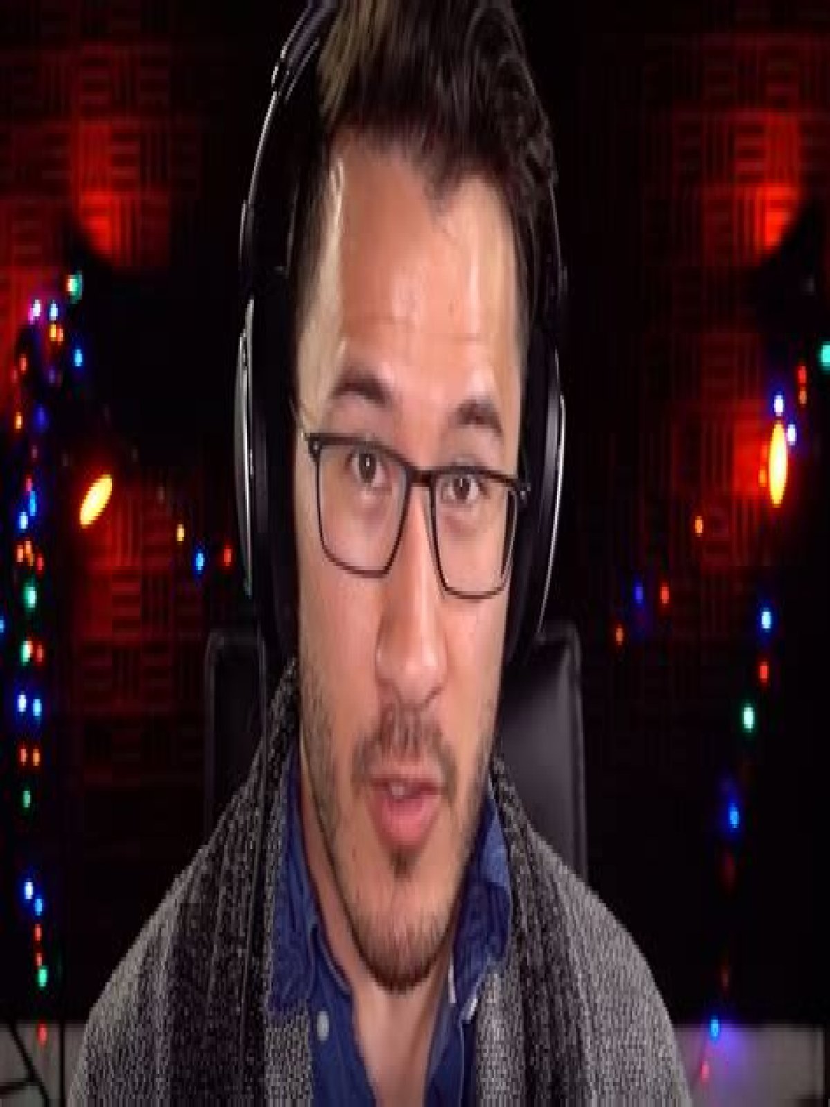 HTML
